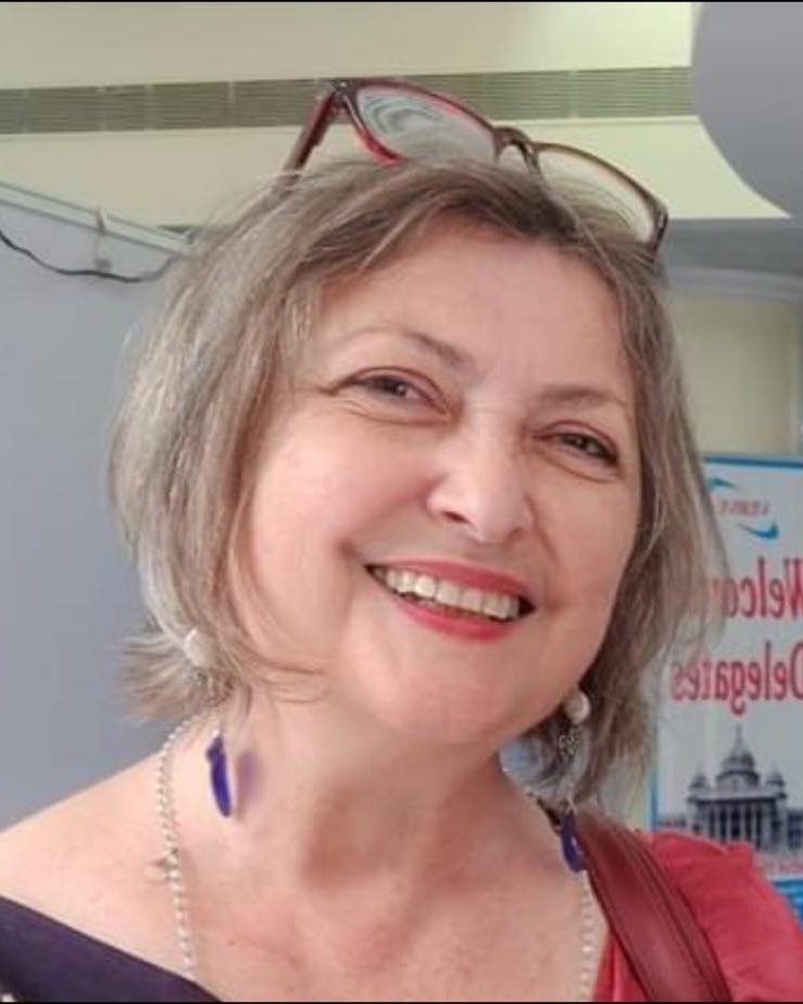 Д-р Мхойра Э Ф Ленг