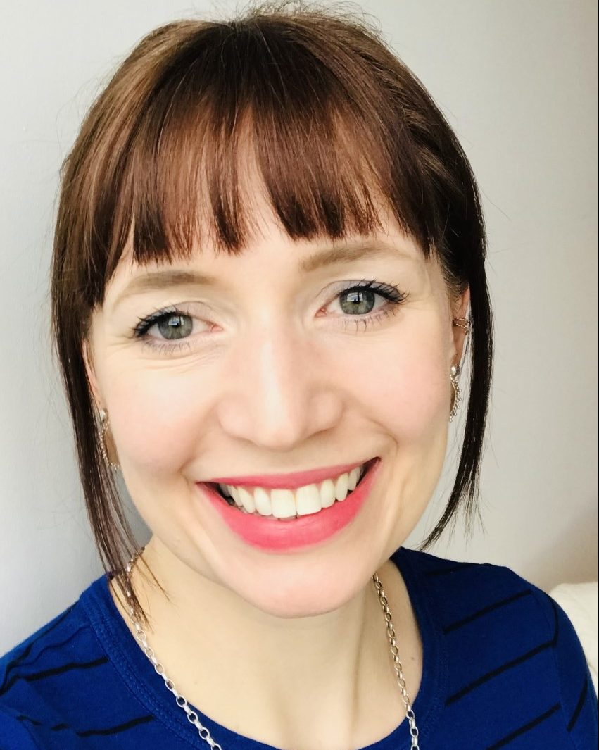 Dra. Laura Wood (Aruparayil)