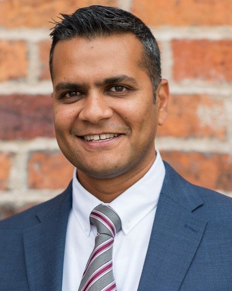 الدكتور نويل أروبارايل